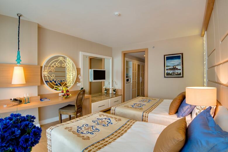 Hotel Quattro Beach Spa & Resort - All Inclusive