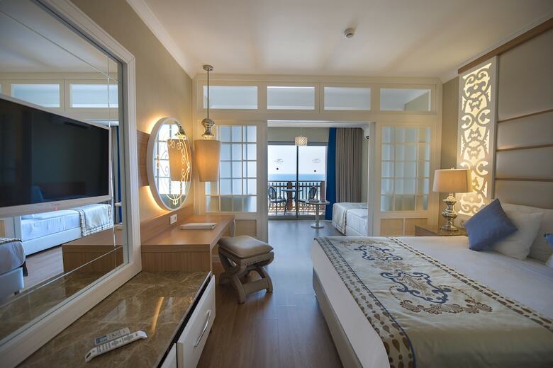 Hotel Quattro Beach Spa & Resort - All Inclusive