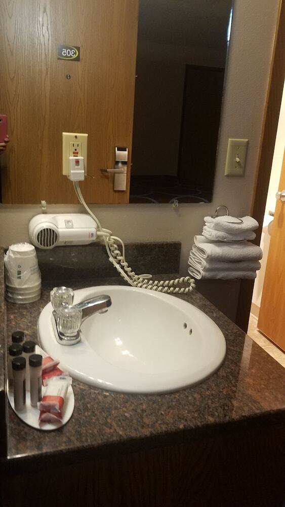 Motel Super 8 By Wyndham Milbank Sd