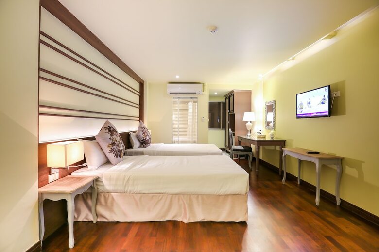 The Sathon Vimanda Hotel