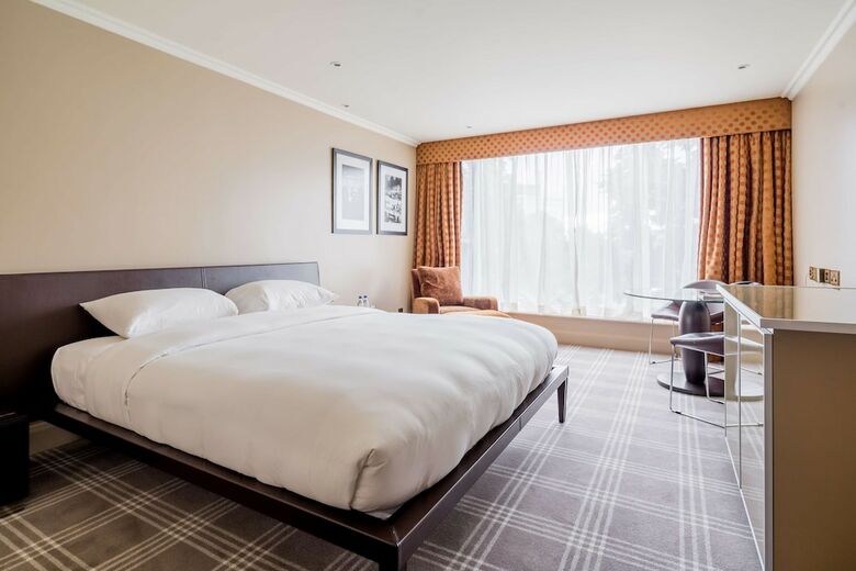 Radisson Blu Edwardian Heathrow Hotel