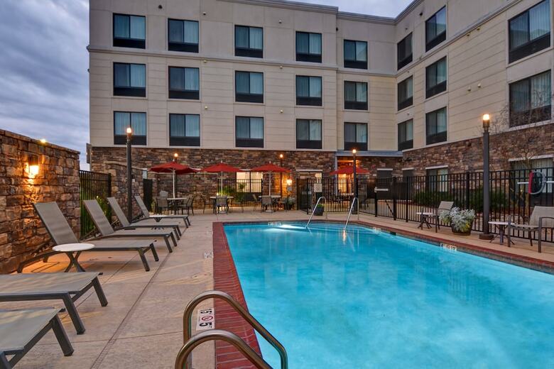 Hotel Towneplace Suites By Marriott Alexandria