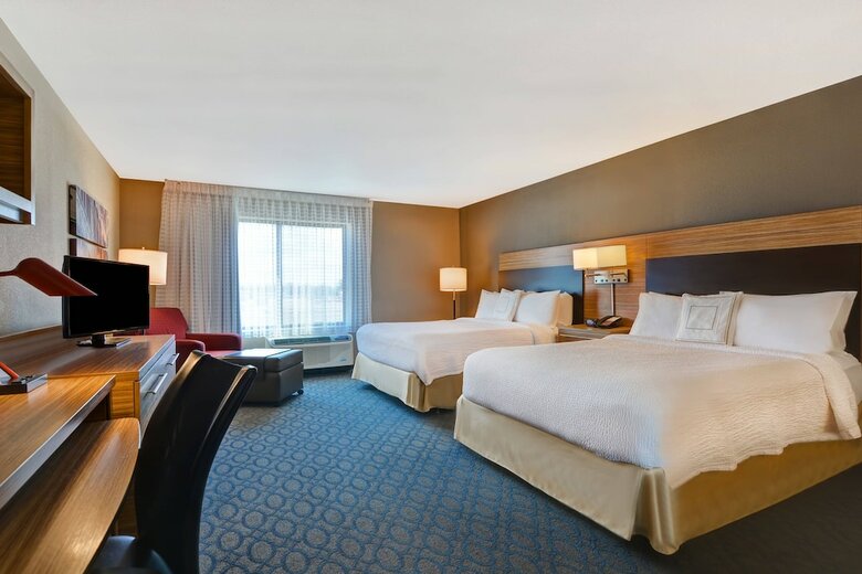 Hotel Towneplace Suites By Marriott Alexandria