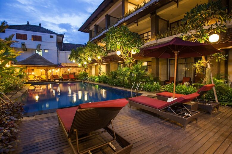 Ari Putri Hotel