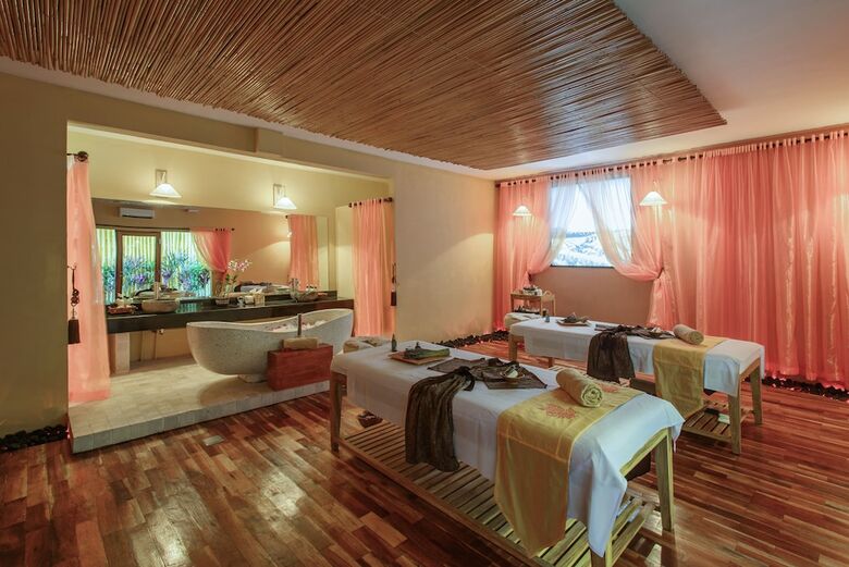 Hotel Seminyak Suites