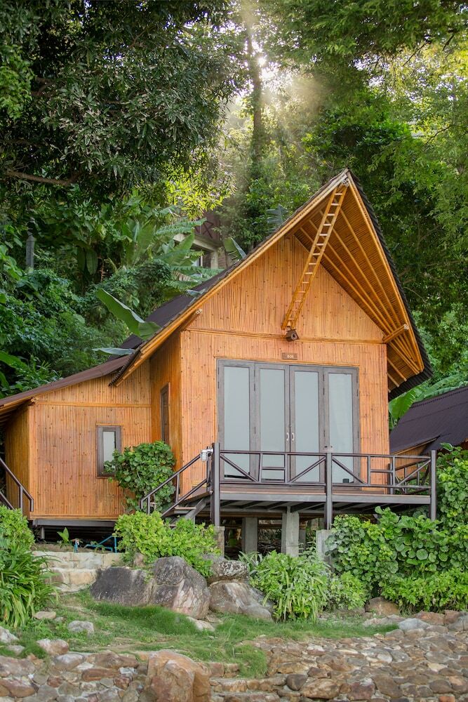 Hotel The Cove Phi Phi