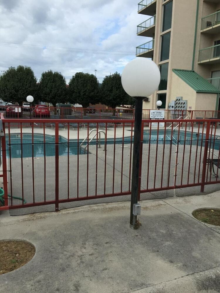 Motel River Place Inn