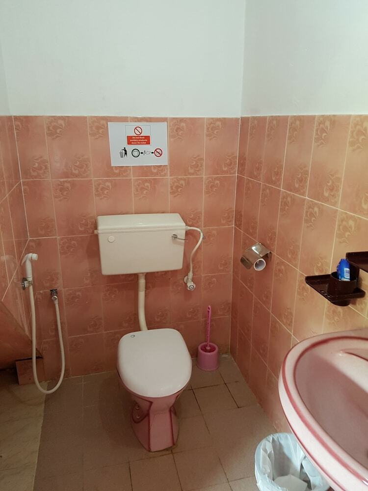 Hotel Hostel 107