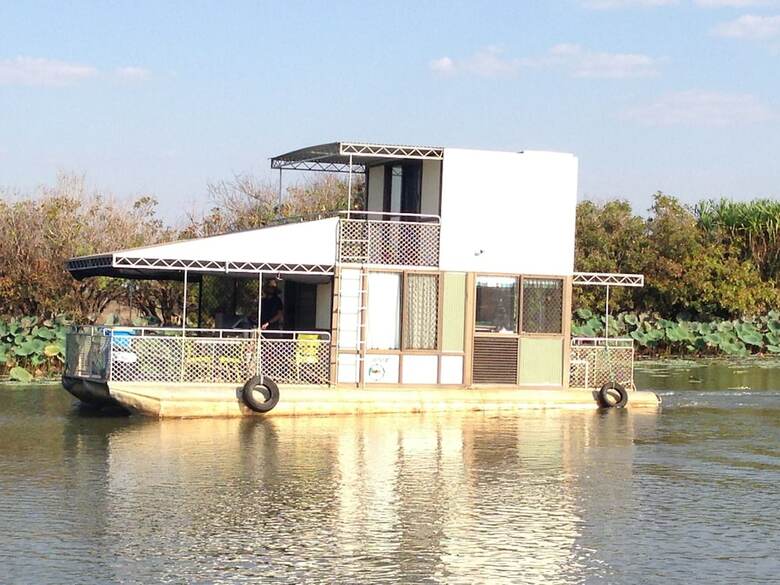Corroboree Houseboats