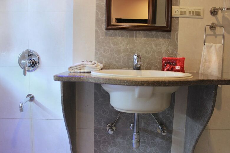Oyo 1681 Hotel Devansh