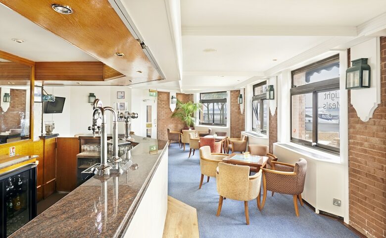 Hotel Thistle Poole