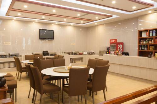 The Travellers Hotel
