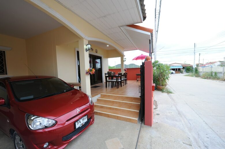 Villa Ruankasalong Hua Hin Holiday House