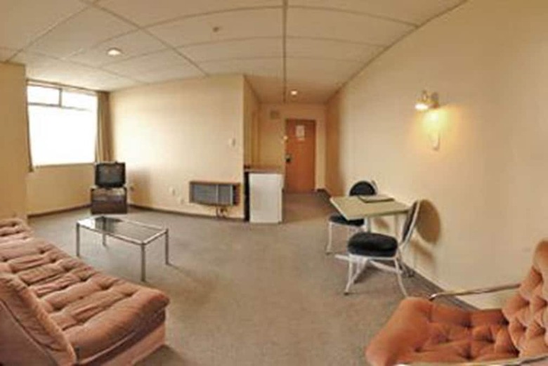 Equestrian Hotel