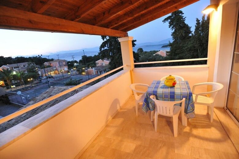 Aparthotel Saint Spiridon Hotel