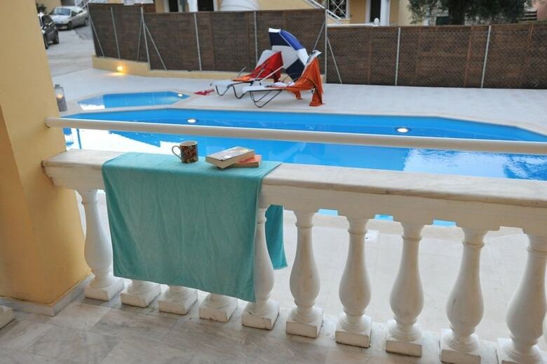 Aparthotel Saint Spiridon Hotel