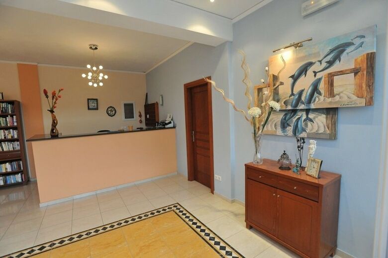 Aparthotel Saint Spiridon Hotel