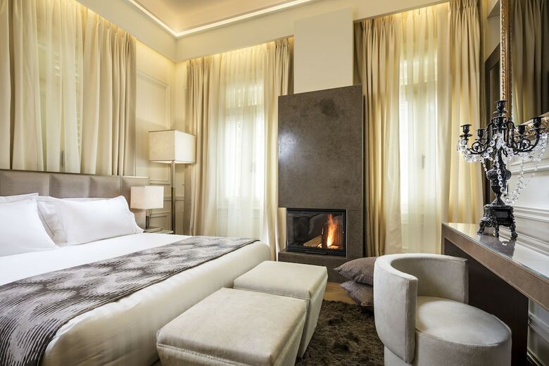3sixty Hotel & Suites