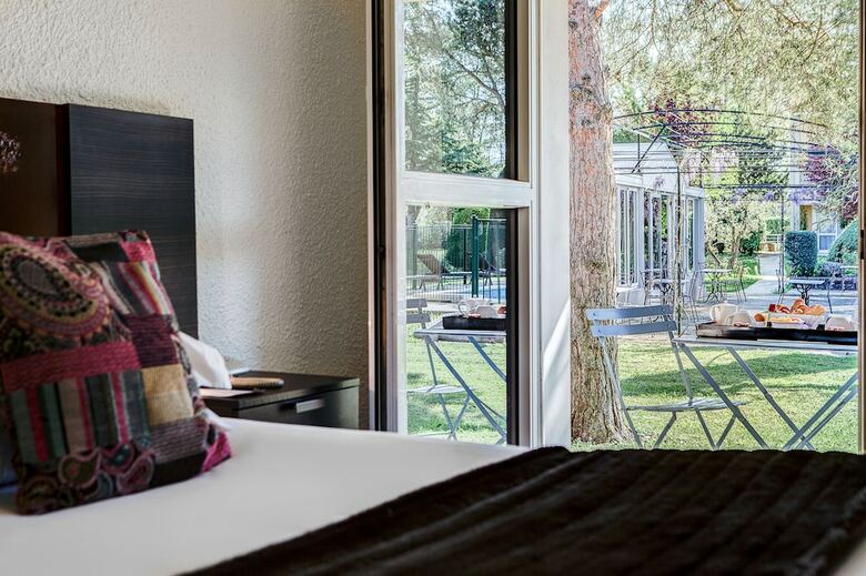 Hotel Domaine De La Petite Isle - Luberon