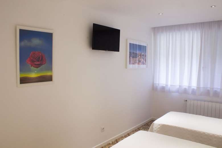 Hostal Nova