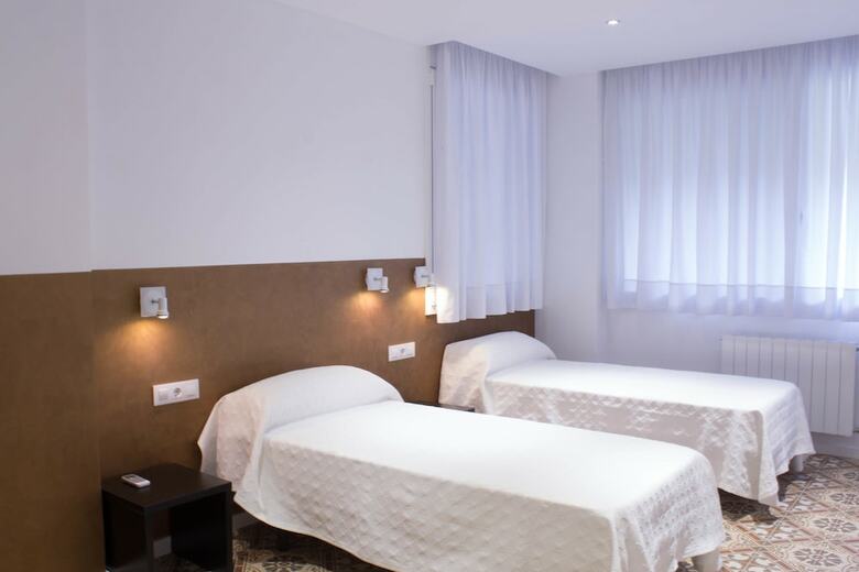 Hostal Nova