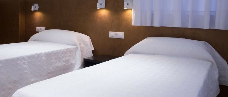 Hostal Nova