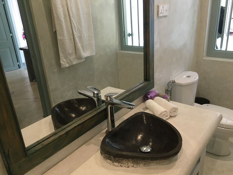 Hotel Khalids Guest House Galle