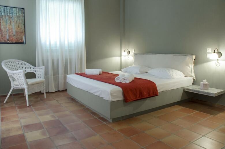 Mounda Beach Hotel