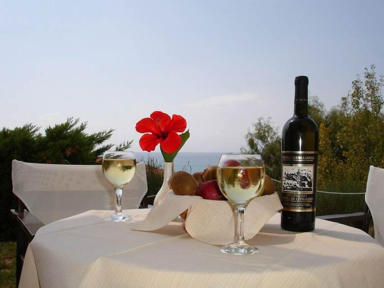 Mounda Beach Hotel