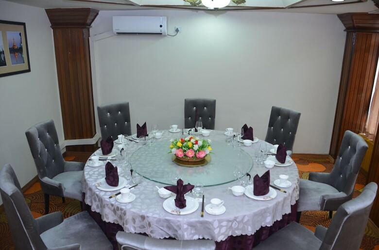 City Star Hotel