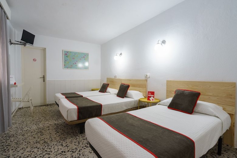 Oyo Hostal Paco