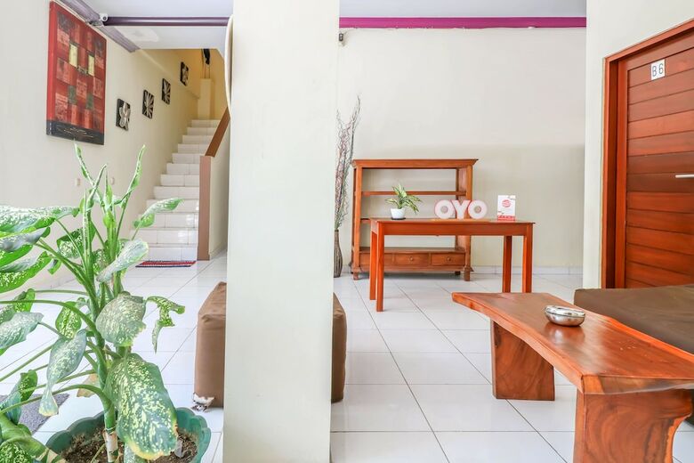 Hotel Oyo 1433 Homestay Rumahku
