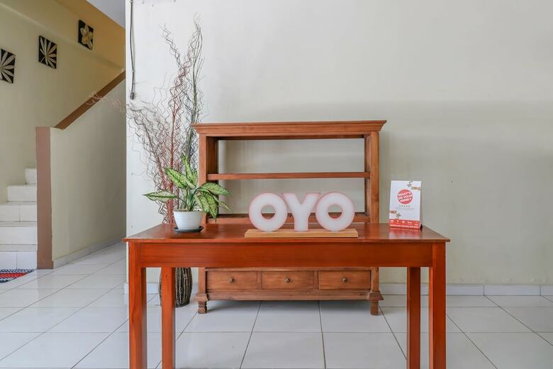 Hotel Oyo 1433 Homestay Rumahku