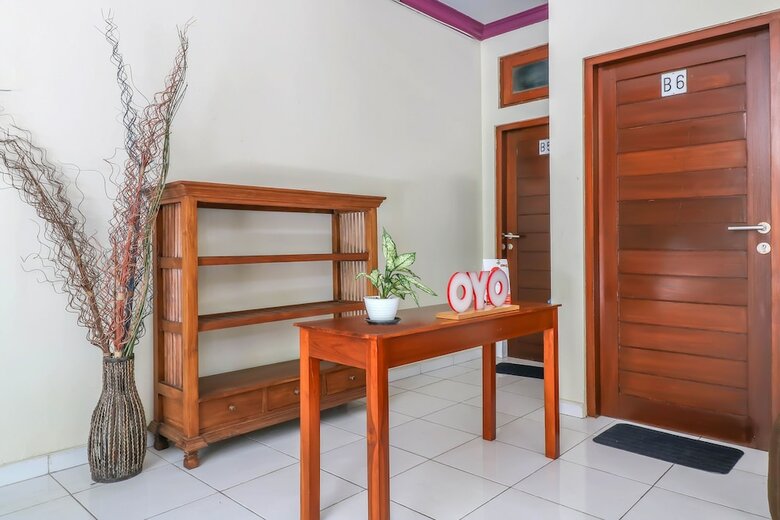 Hotel Oyo 1433 Homestay Rumahku