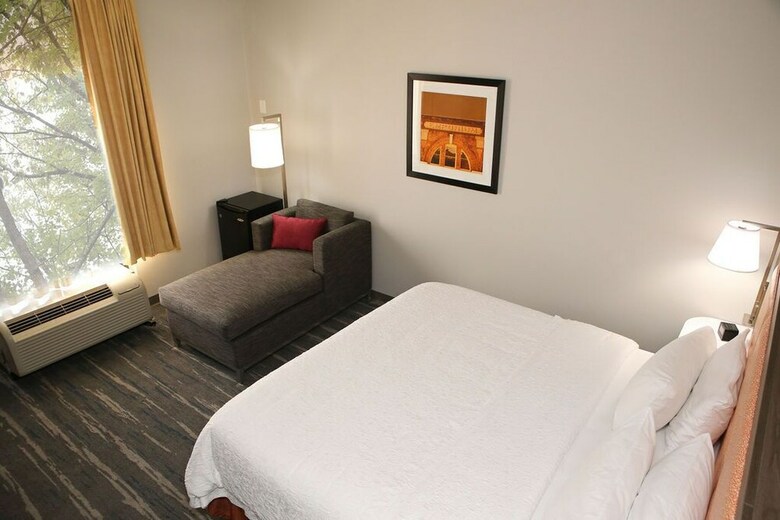 Hotel Hampton Inn Knoxville-west At Cedar Bluff