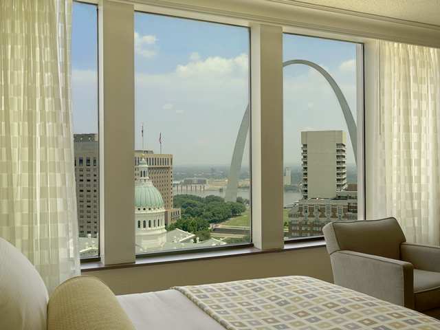 Hotel Hilton St. Louis At The Ballpark