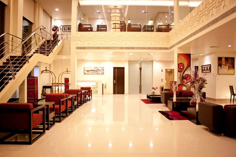 Hotel Sara Regency
