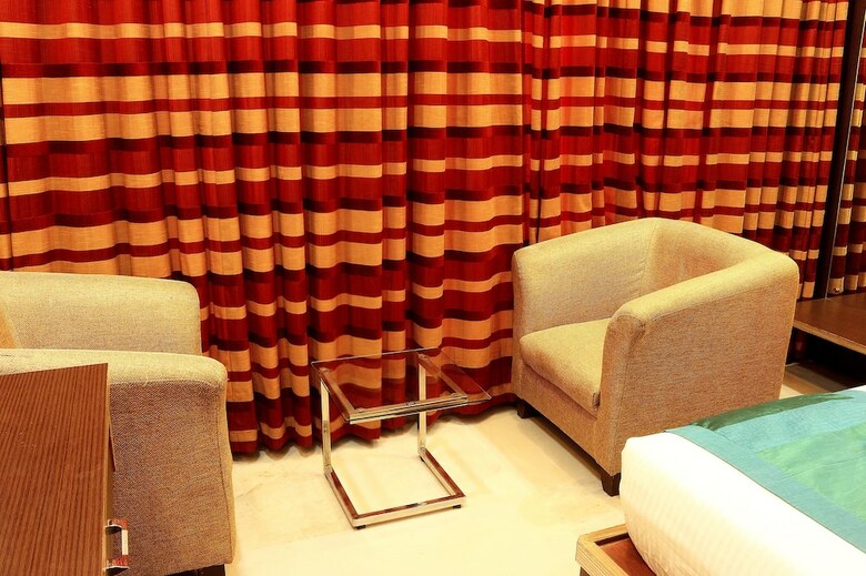 Hotel Oyo 1805 Blue Orchid Corporate Inn