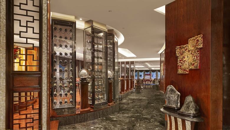 Aparthotel The Reverie Saigon Residential Suites