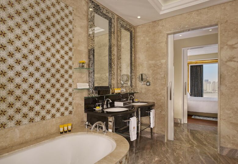 Aparthotel The Reverie Saigon Residential Suites