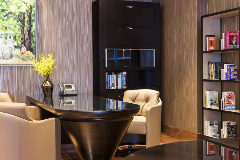 Aparthotel The Reverie Saigon Residential Suites