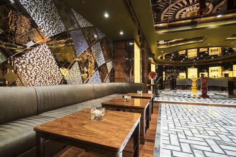 Aparthotel The Reverie Saigon Residential Suites
