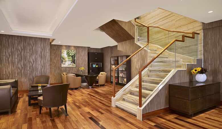 Aparthotel The Reverie Saigon Residential Suites