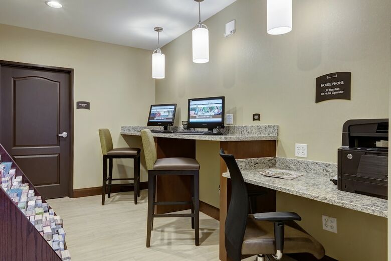 Hotel Staybridge Suites St Louis - Westport