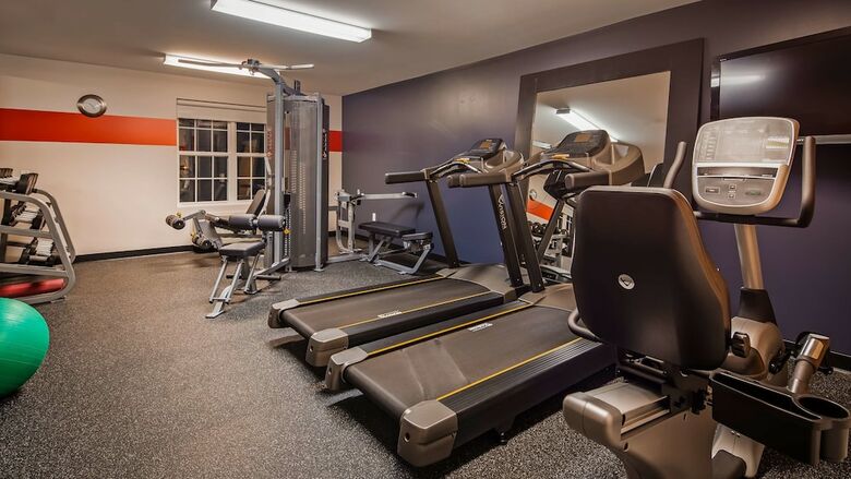 Best Western Plus Woodstock Hotel & Conference Centre