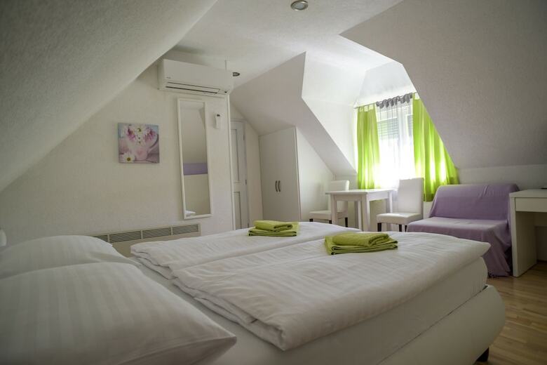 Hotel Villa Lika