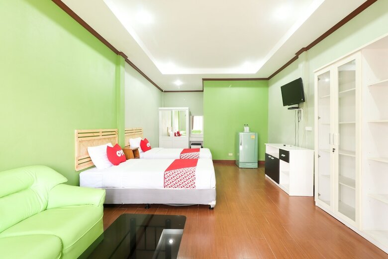 Hotel Oyo 359 Golden Nakara Place
