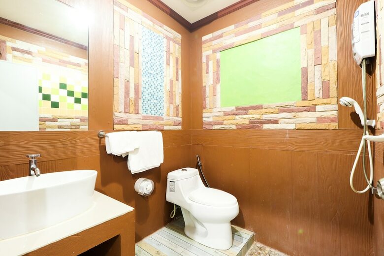 Hotel Oyo 359 Golden Nakara Place