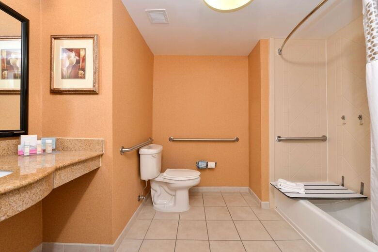 Hotel Hampton Inn & Suites Fredericksburg South