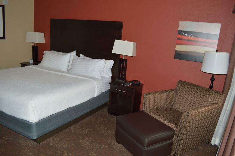 Hotel Holiday Inn Charlotte University Executive Park